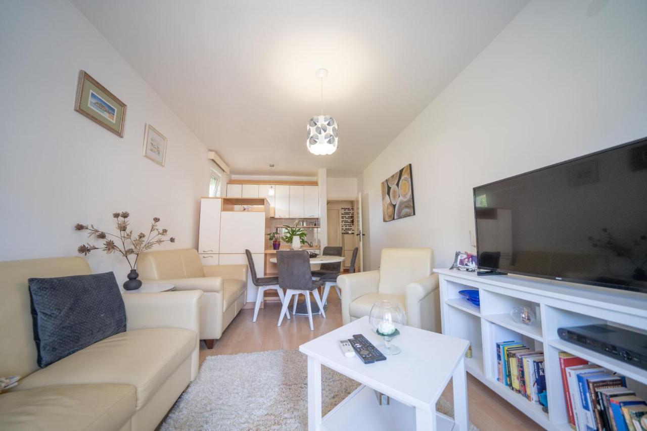 Sunshine Apartment Котор Екстериор снимка